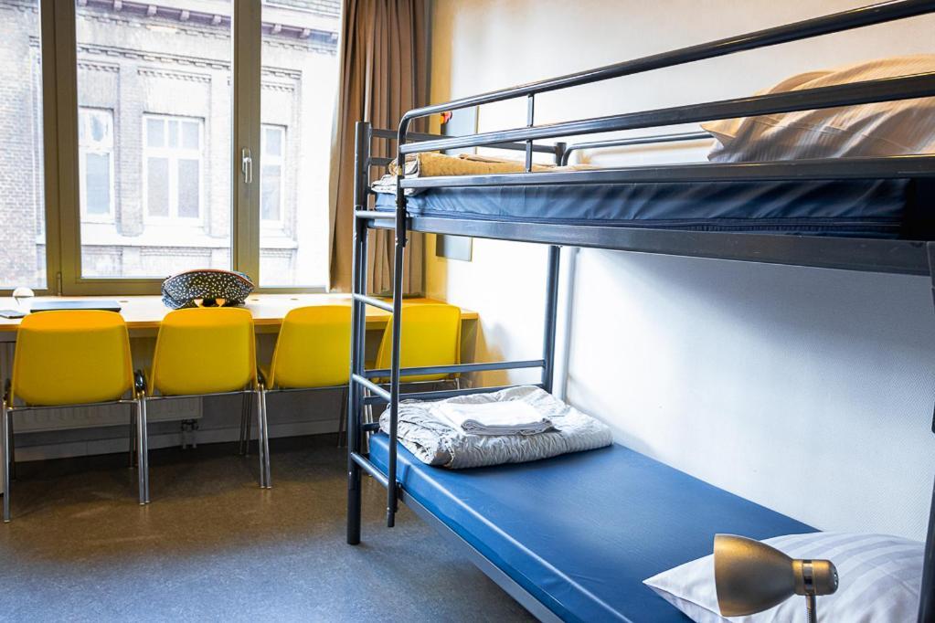 Youth Hostel Van Gogh Saint-Josse-ten-Noode Exterior photo